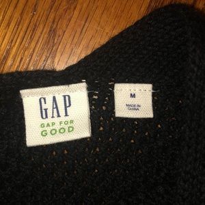 GAP Sweaters - BRAND NEW never worn simple black knit cardigan GAP Sweaters - BRAND NEW never worn simple black knit cardigan